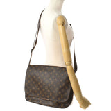 路易威顿路易·维顿（Louis Vuitton）路易威登（Louis Vuitton）会标使者MM Bobour Brown M97038女用式会标帆布帆布皮革肩带ab ab rank rank use ginzo