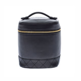 香奈儿香奈儿Pico角色垂直洗手盆黑金支架女士小牛手提包AB级使用Ginzo