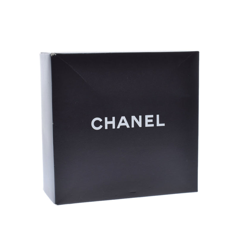 Chanel shopping bag online white