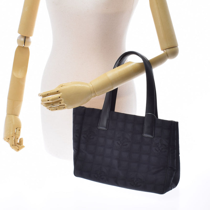 シャネルニュートラベルライン トート PM 黒 レディース ナイロン