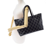 香奈儿香奈儿野生针迹黑色金架女士小腿手提包B等级用ginzo