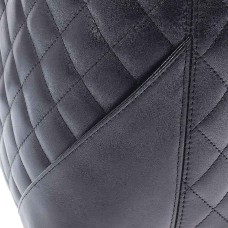 香奈儿香奈儿（Chanel Chanel Cambon）系列大手提袋黑色/黑色女士皮革/搪瓷手提袋等级