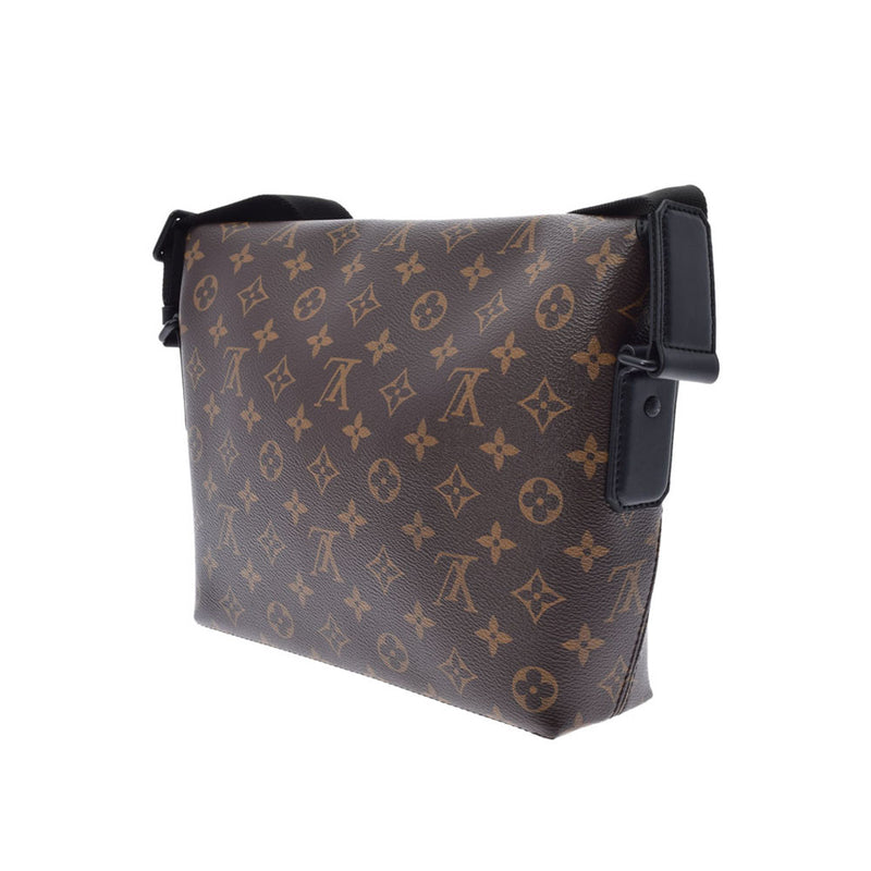 LOUIS VUITTON ルイヴィトン モノグラム マカサー マグネティックメッセンジャー ブラウン M45557 メンズ モノグラムマカサー ショルダーバッグ Aランク 中古 銀蔵