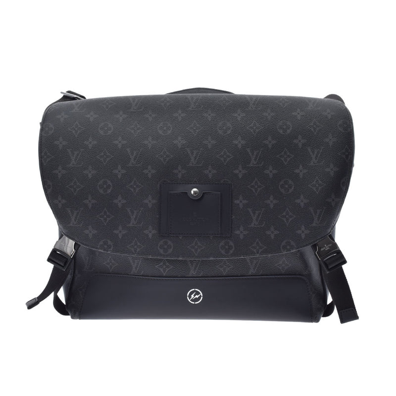 LOUIS VUITTON ルイヴィトン モノグラム エクリプス メッセンジャーヴォワヤージュMM フラグメントコラボ 黒/グレー M40510 メンズ  モノグラムキャンバス ショルダーバッグ Aランク 中古 銀蔵