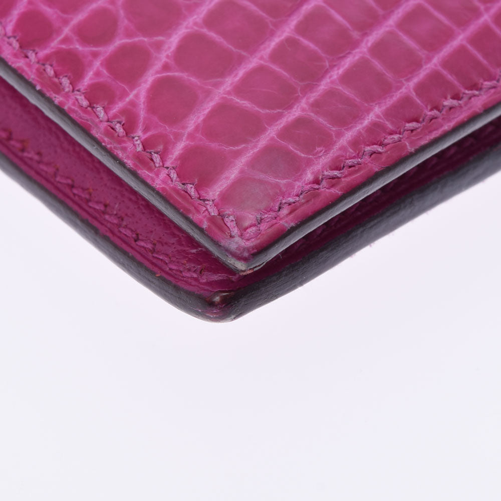 HERMES エルメス ベアンコンパクト ローズシェヘラザード ゴールド金具 A刻印(2017年頃) ユニセックス アリゲーター 二つ折り財布 ABランク 中古  人気・おすすめ｜使いやすい・旅行におすすめ セール中 全国発送 国内発送対応