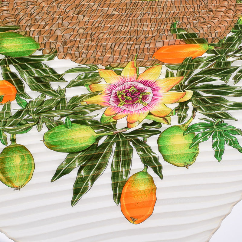 HERMES エルメス プリーツスカーフ 植物柄 白/緑 レディース シルク100％ スカーフ Aランク 中古 銀蔵