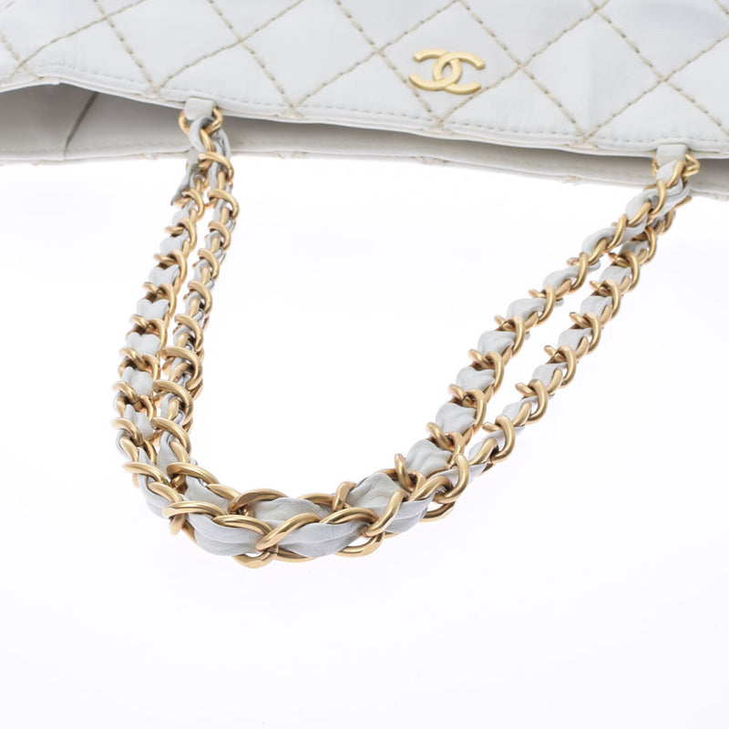 CHANEL シャネル ワイルドステッチ チェーントート ホワイト レディース ラムスキン ショルダーバッグ Bランク 中古 銀蔵
