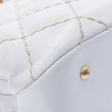 CHANEL シャネル ワイルドステッチ チェーントート ホワイト レディース ラムスキン ショルダーバッグ Bランク 中古 銀蔵