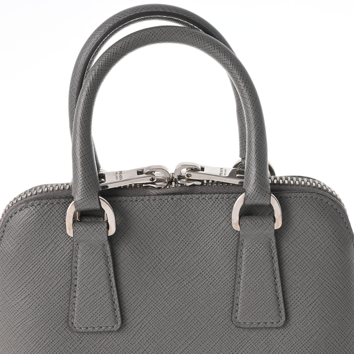 PRADA - 【美品】プラダ【PRADA】 モノクロームバッグ サフィアーノ×シティカーフ グレーレザー 2WAYショルダー トート ハンドバッグ  1BA156 2ERX F0K44 PRADA MONOCHROME BAG SAFFIANO 【Aランク】【中古】の通販 by 買取小町 ラクマ店｜ プラダならラクマ