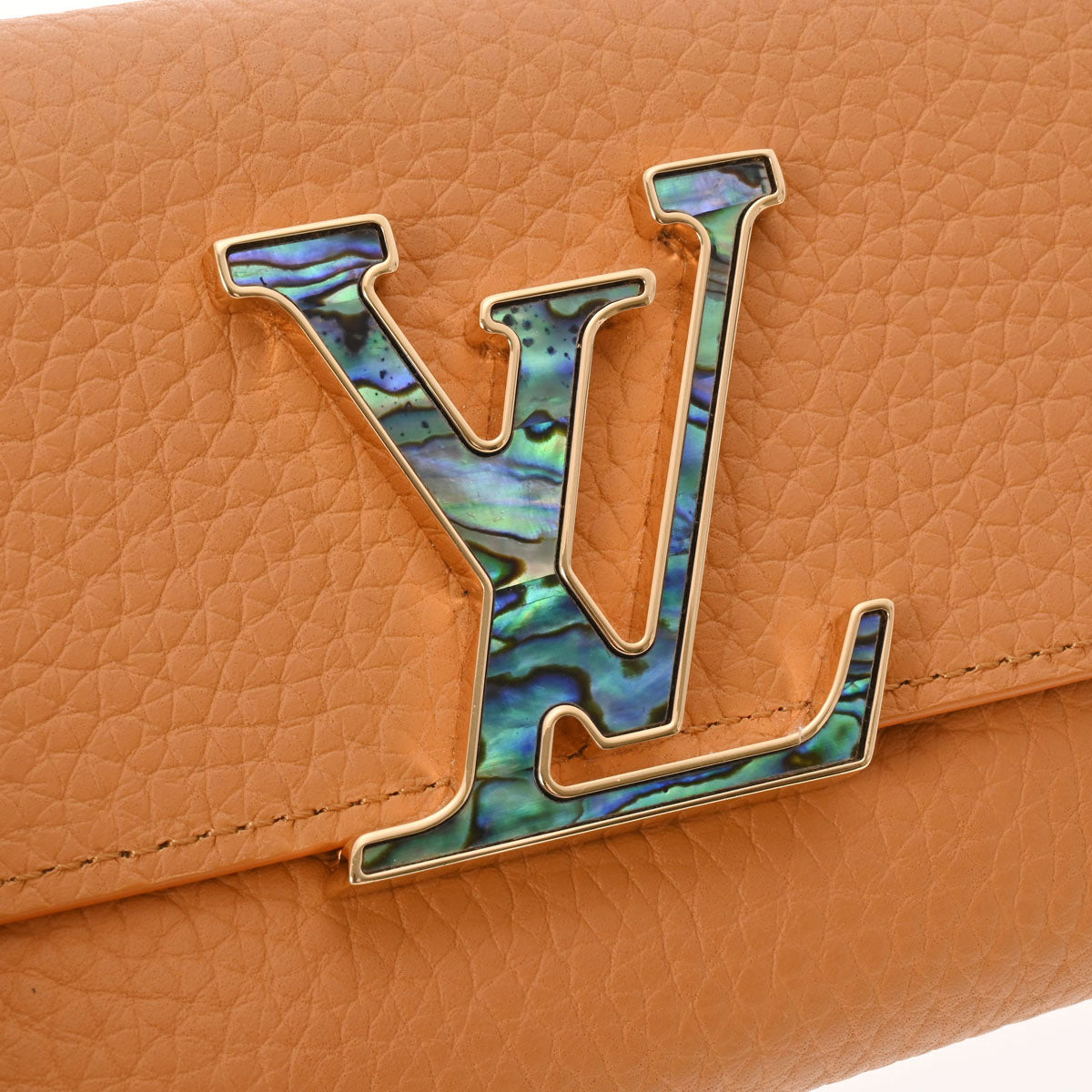 ルイヴィトンポルトフォイユ カプシーヌ コンパクト サフラン レディース トリヨンレザー 三つ折り財布 M81669 LOUIS VUITTON 中古  – 銀蔵オンライン