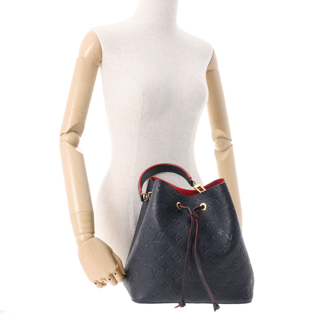 800000109850000-19_1200x.jpg?v