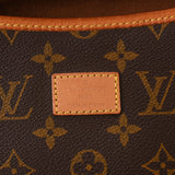 LOUIS VUITTON ルイヴィトン モノグラム ソミュール 35 ブラウン M42254 レディース モノグラムキャンバス ショルダーバッグ Bランク 中古 銀蔵