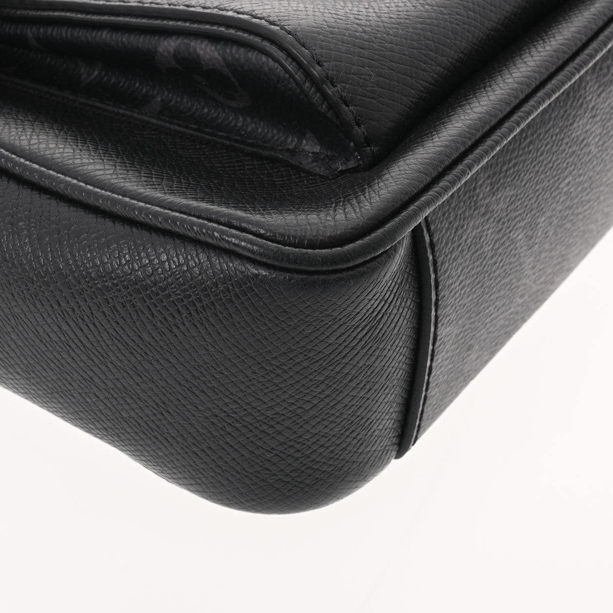 LOUIS VUITTON】ルイヴィトン『タイガラマ フラップ