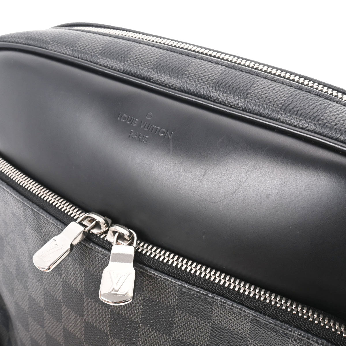 ルイヴィトンデイトンPM 43027 黒/グレー メンズ ダミエグラフィットキャンバス ショルダーバッグ N41408 LOUIS VUITTON  中古 – 銀蔵オンライン