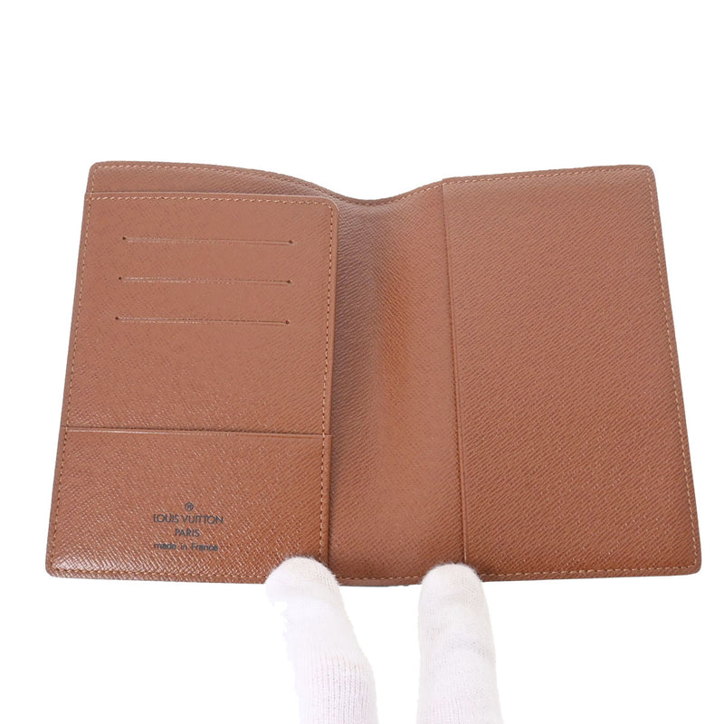クーヴェルデュール美品 ルイヴィトン パスポートケース M60181 モノグラム 廃盤