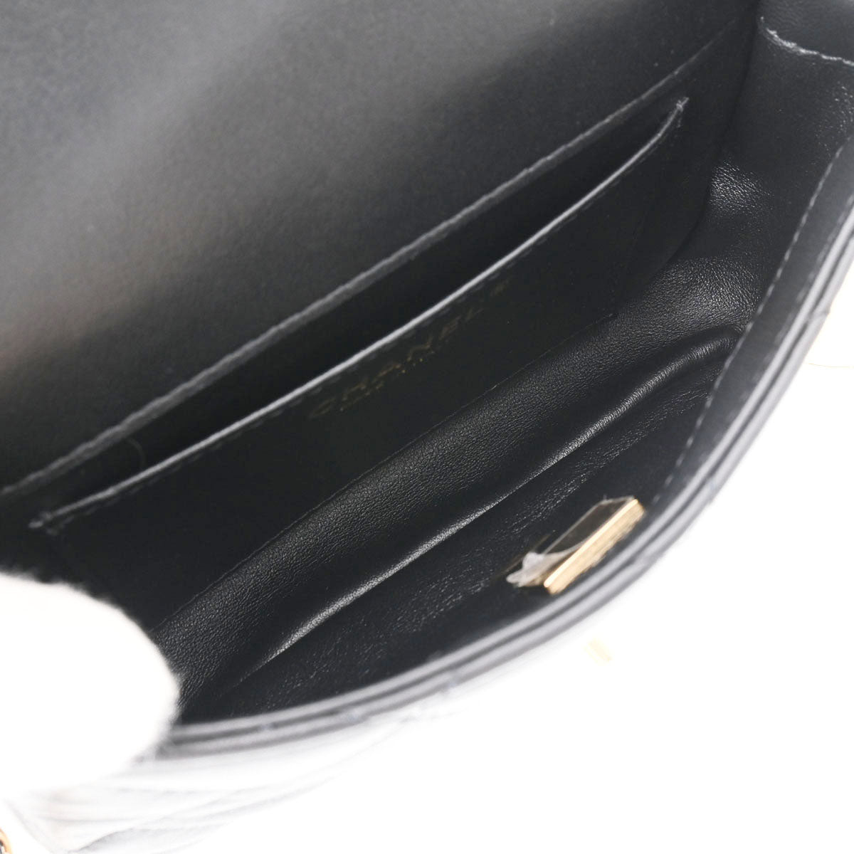 シャネルハートチャーム チェーン 42976 黒 ゴールド金具
