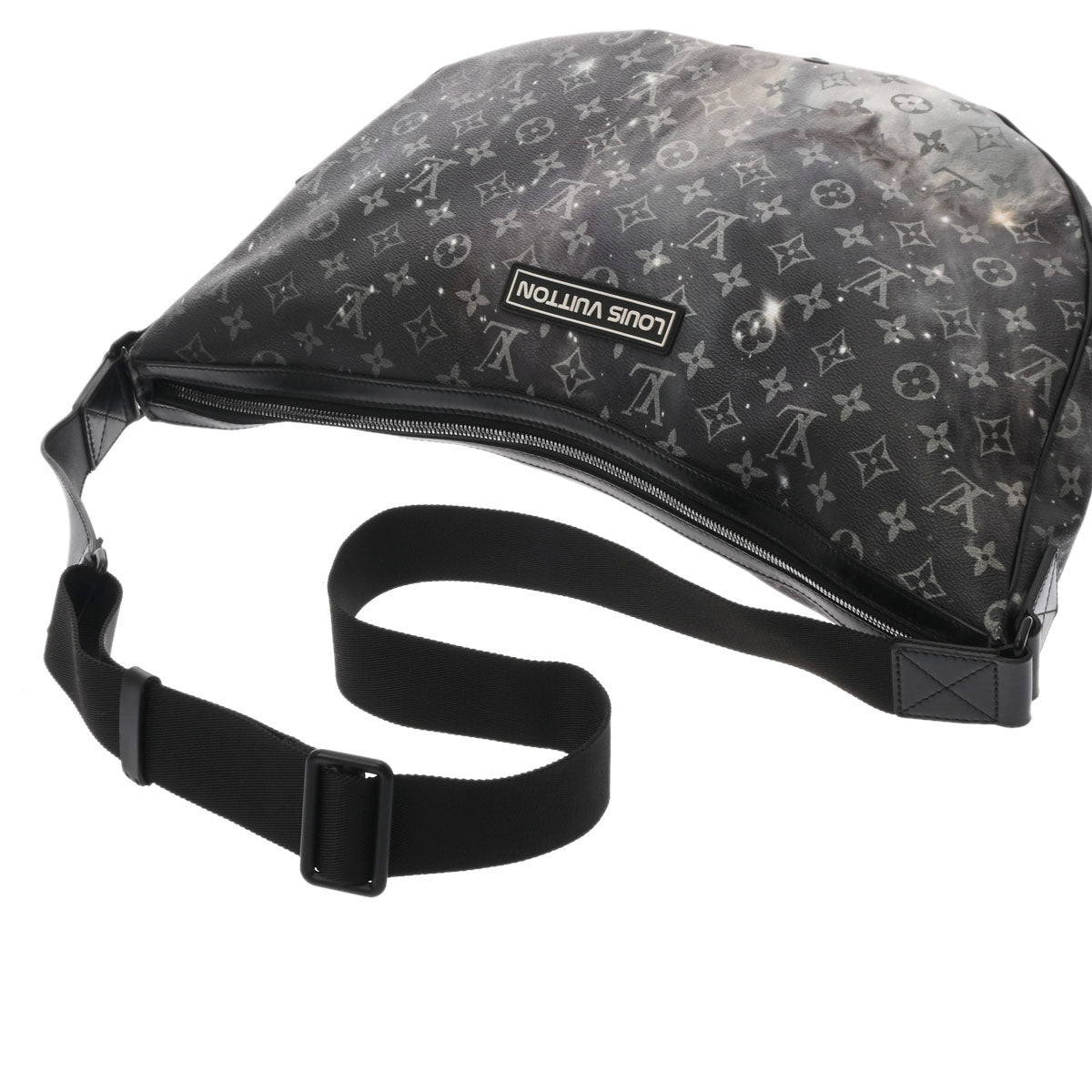 LOUIS VUITTON ルイヴィトン モノグラム ギャラクシー アルファ ホーボー ブラック M44164 メンズ モノグラムギャラクシーキャンバス  メッセンジャーバッグ Aランク 中古 - 人気正規店