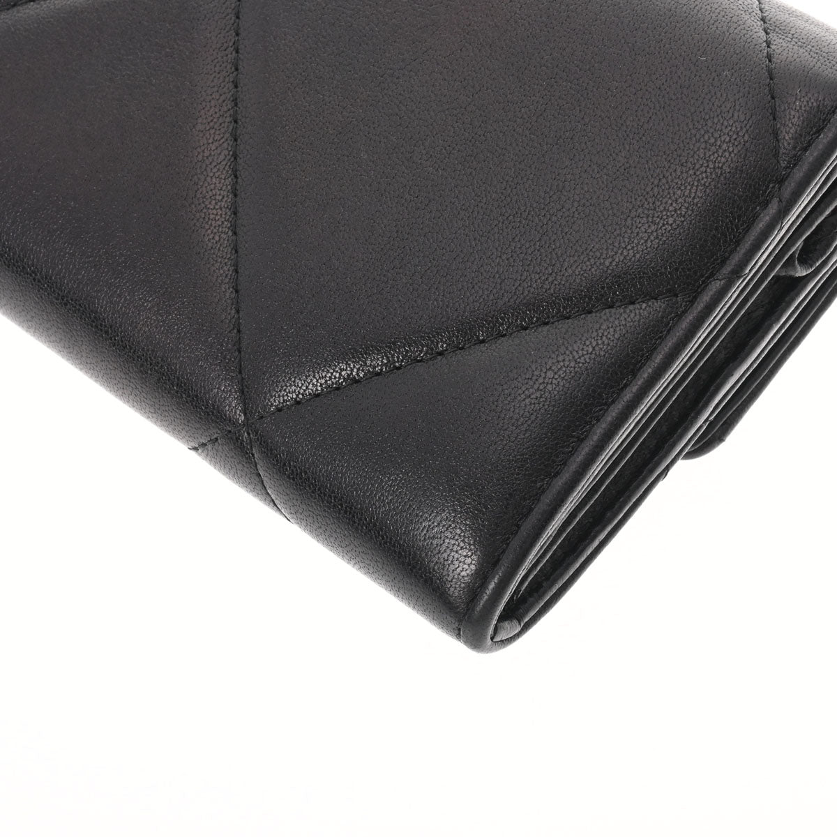 シャネルロングフラップウォレット シャネル19 黒 レディース