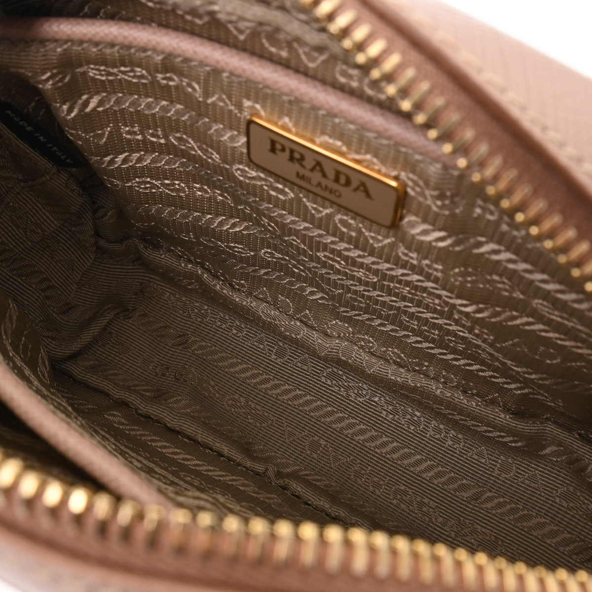 【新品】PRADA ショルダーバッグ　レディース　ベージュ 楽天市場】プラダ/PRADA ショルダーバッグ バッグ レザー ベージュ系