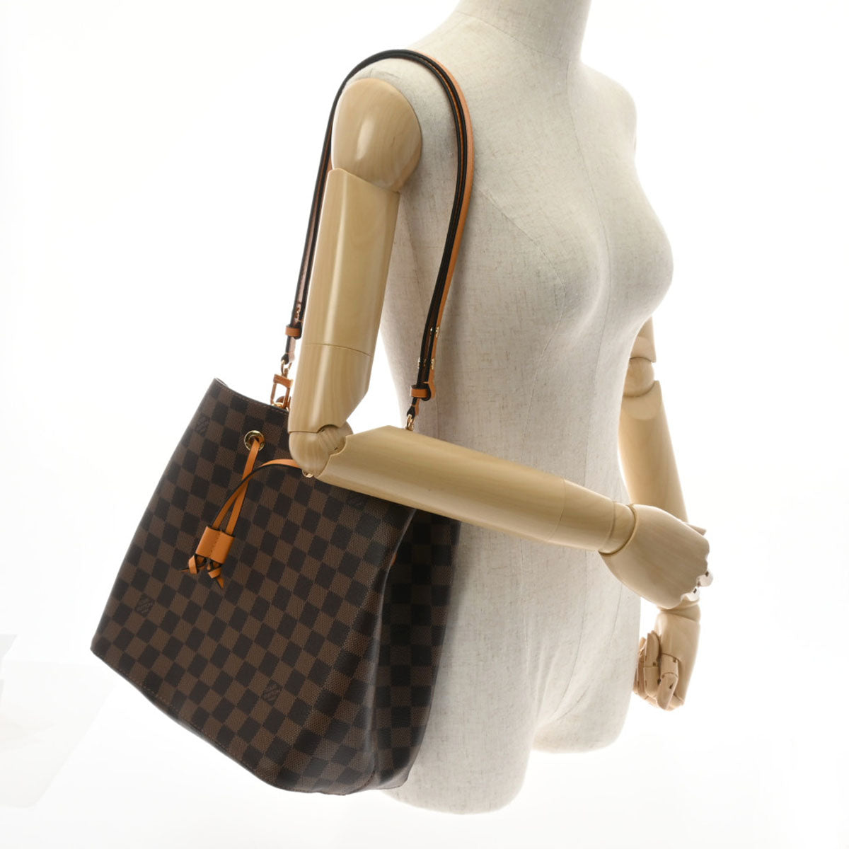 ルイヴィトンネオノエ 14137 サフラン レディース ダミエ