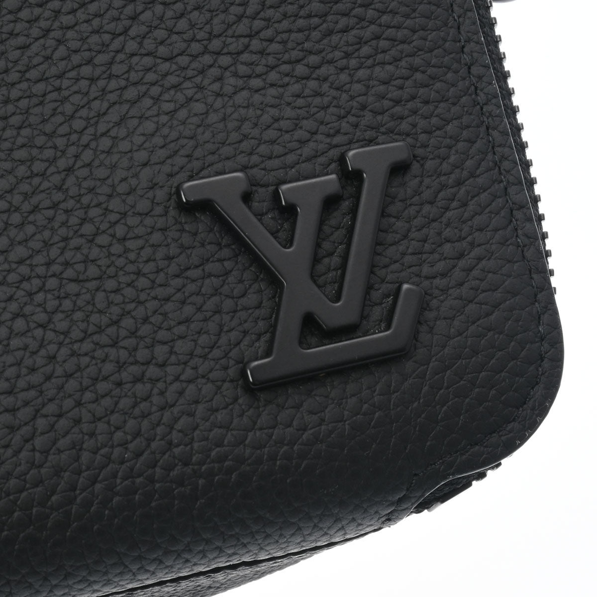 ルイヴィトンアルファ ウエアラブルウォレット 黒 メンズ グレインカーフレザー ショルダーバッグ M59161 LOUIS VUITTON 中古 –  銀蔵オンライン