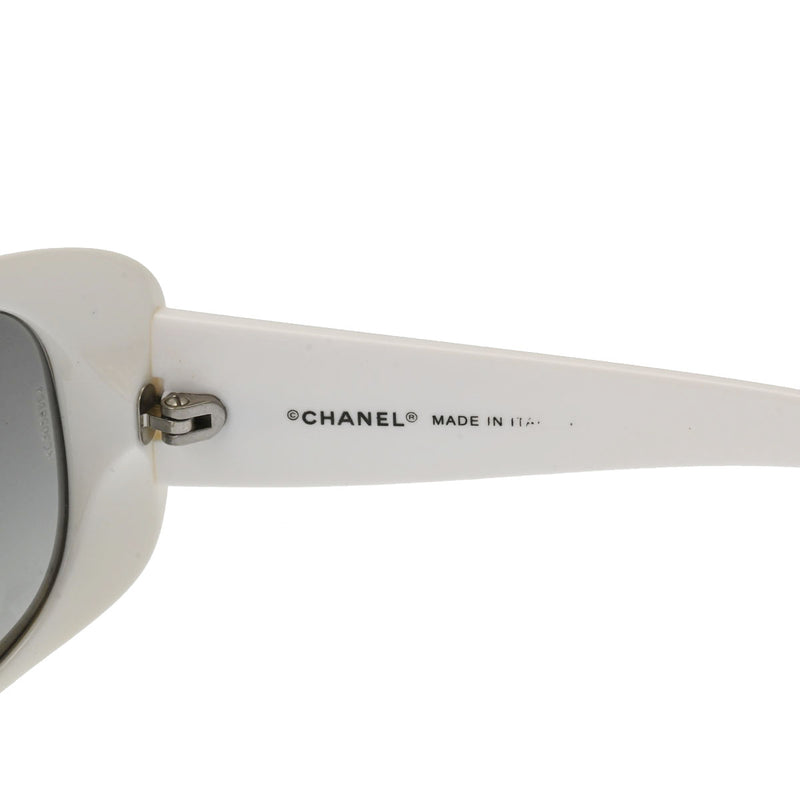 CHANEL サングラス ホワイト系ファッション小物 - サングラス/メガネ