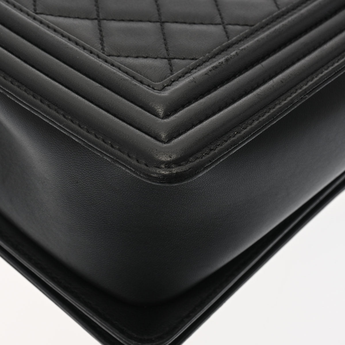 シャネル CHANEL ボーイシャネル28 A92193 19番台 ブラック シルバー金具 ラム レディース ショルダーバッグ シャネルボーイシャネル チェーンショルダー 28 黒 アンテーク調