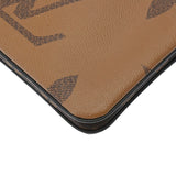 LOUIS VUITTON ルイヴィトン モノグラムジャイアント リバース ポシェットドゥーブルジップ ブラウン M69203 レディース モノグラムキャンバス ショルダーバッグ Aランク 中古 銀蔵
