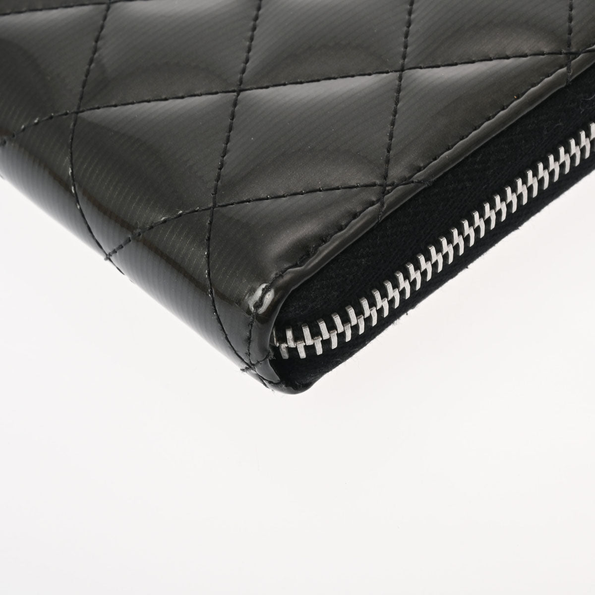 シャネルラウンドファスナー 42976 ダークグレー シルバー金具