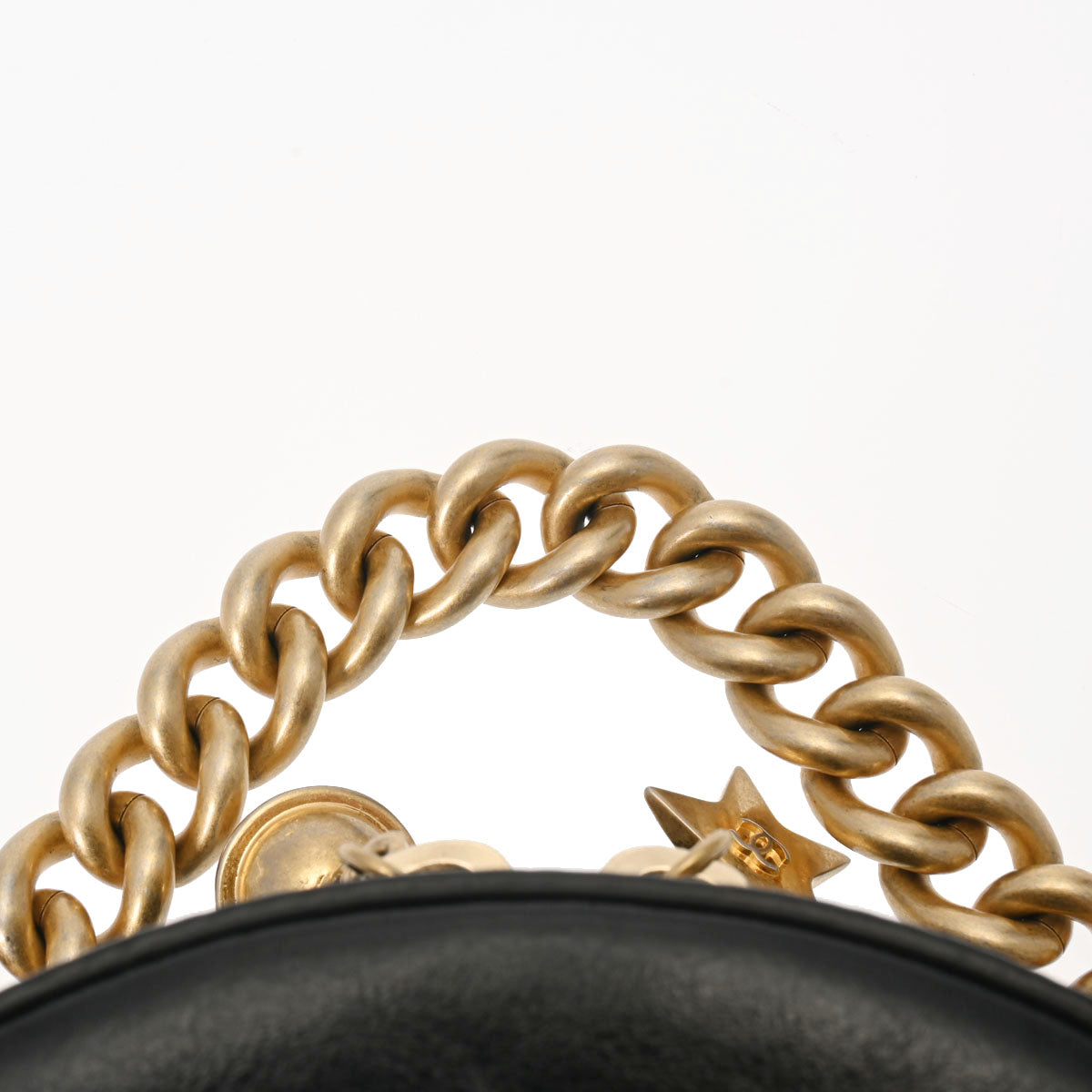 シャネルチェーンショルダー ラウンド 2WAY 黒 ゴールド金具