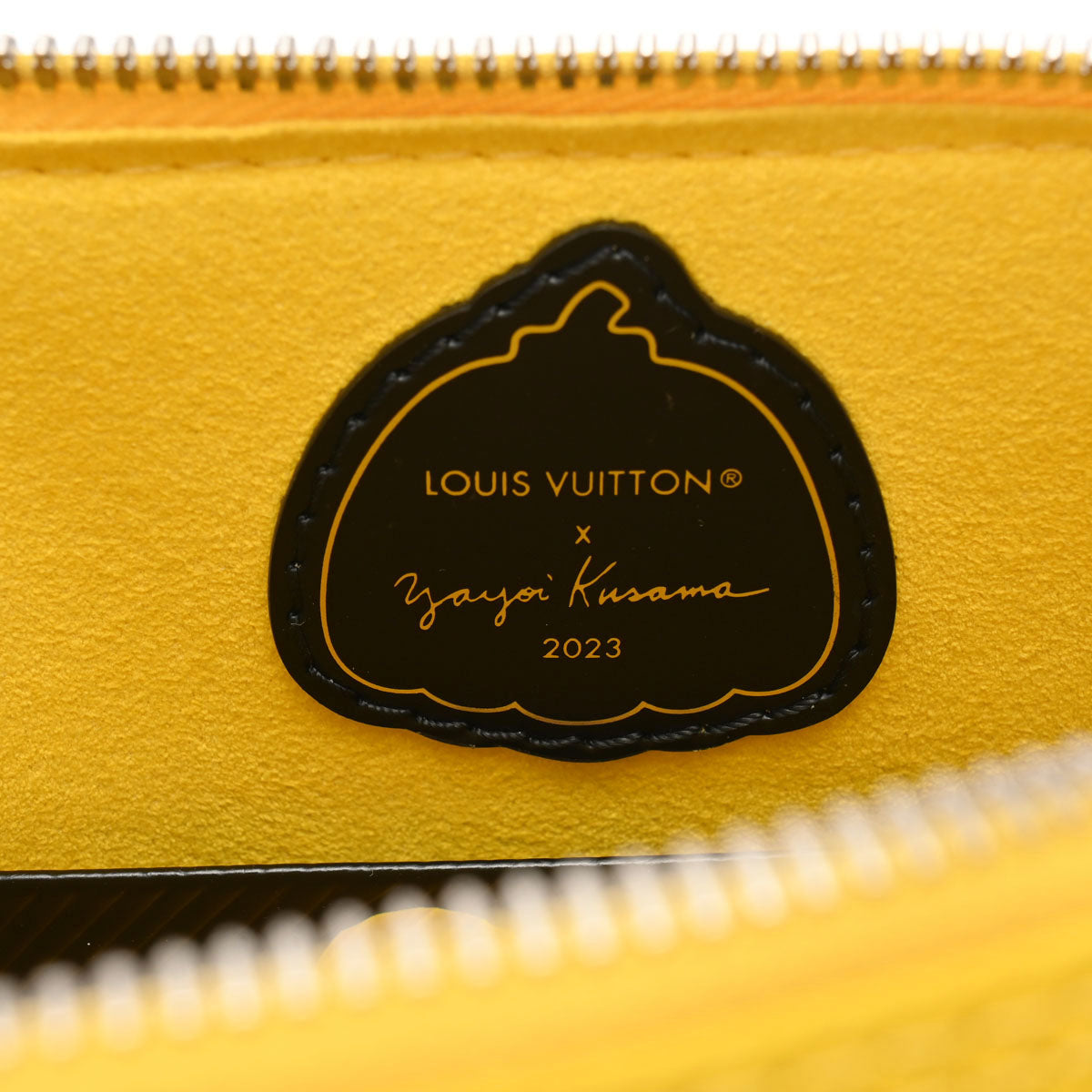 ルイヴィトンLV×YK 草間彌生コラボ アルマBB 14127 黄 レディース エピレザー ハンドバッグ M21700 LOUIS VUITTON  中古 – 銀蔵オンライン