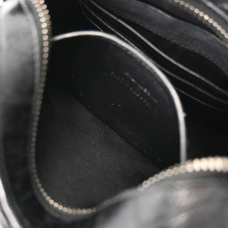 SAINT LAURENT サンローラン スモールカメラバッグ 型押しデザイン 黒 シルバー金具 395794 レディース レザー ショルダーバッグ Bランク 中古 銀蔵
