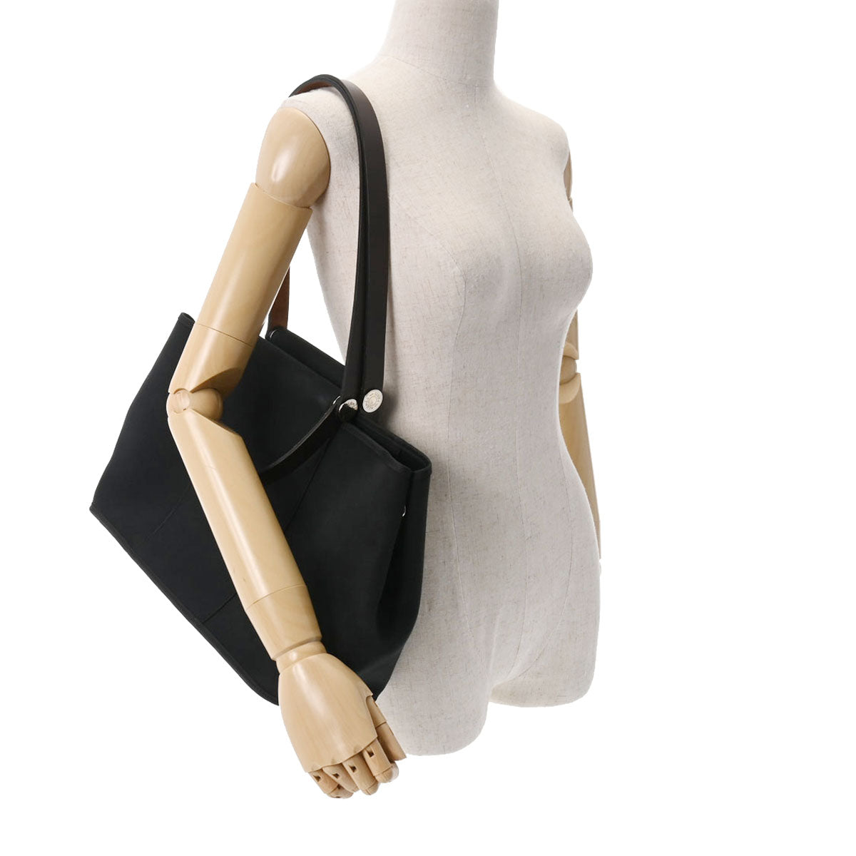 800000117999000-15_1200x.jpg?v