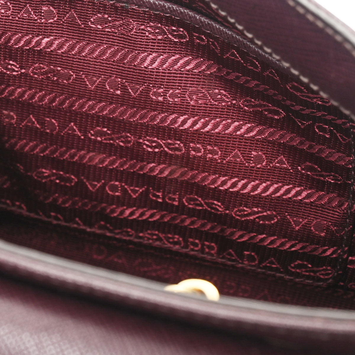 プラダ ボルドー ゴールド金具 レディース ショルダーバッグ