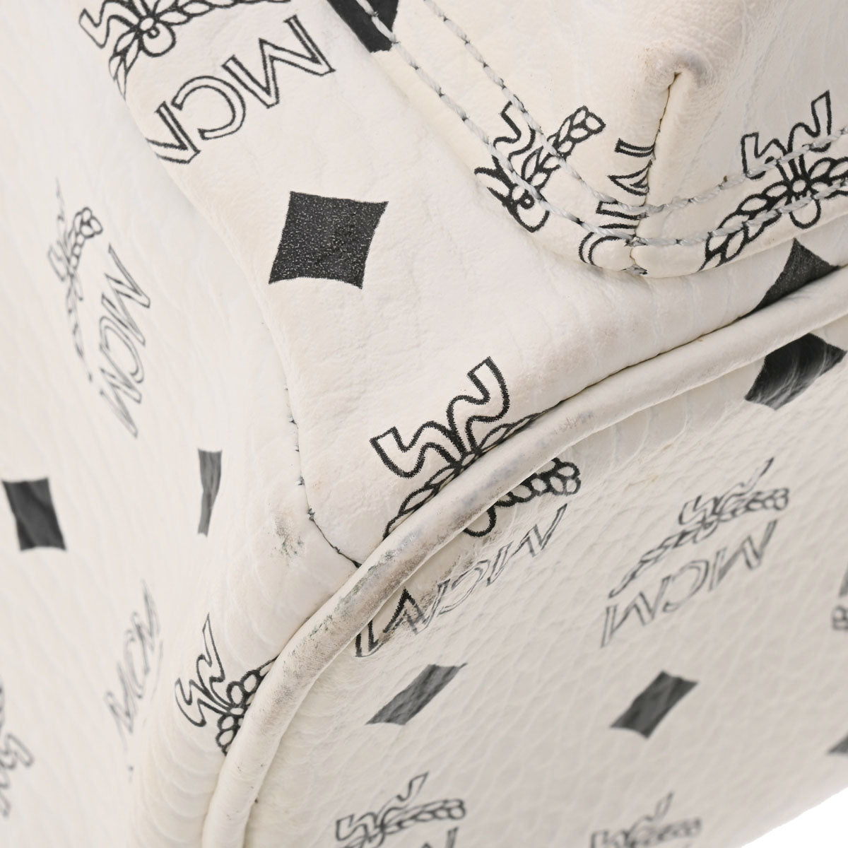 エムシーエムスタッズ バックパック ホワイト シルバー金具 レディース