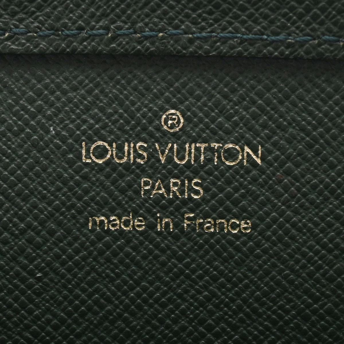 ルイヴィトンバイカル 14136 エピセア メンズ タイガ セカンドバッグ M30184 LOUIS VUITTON 中古 – 銀蔵オンライン