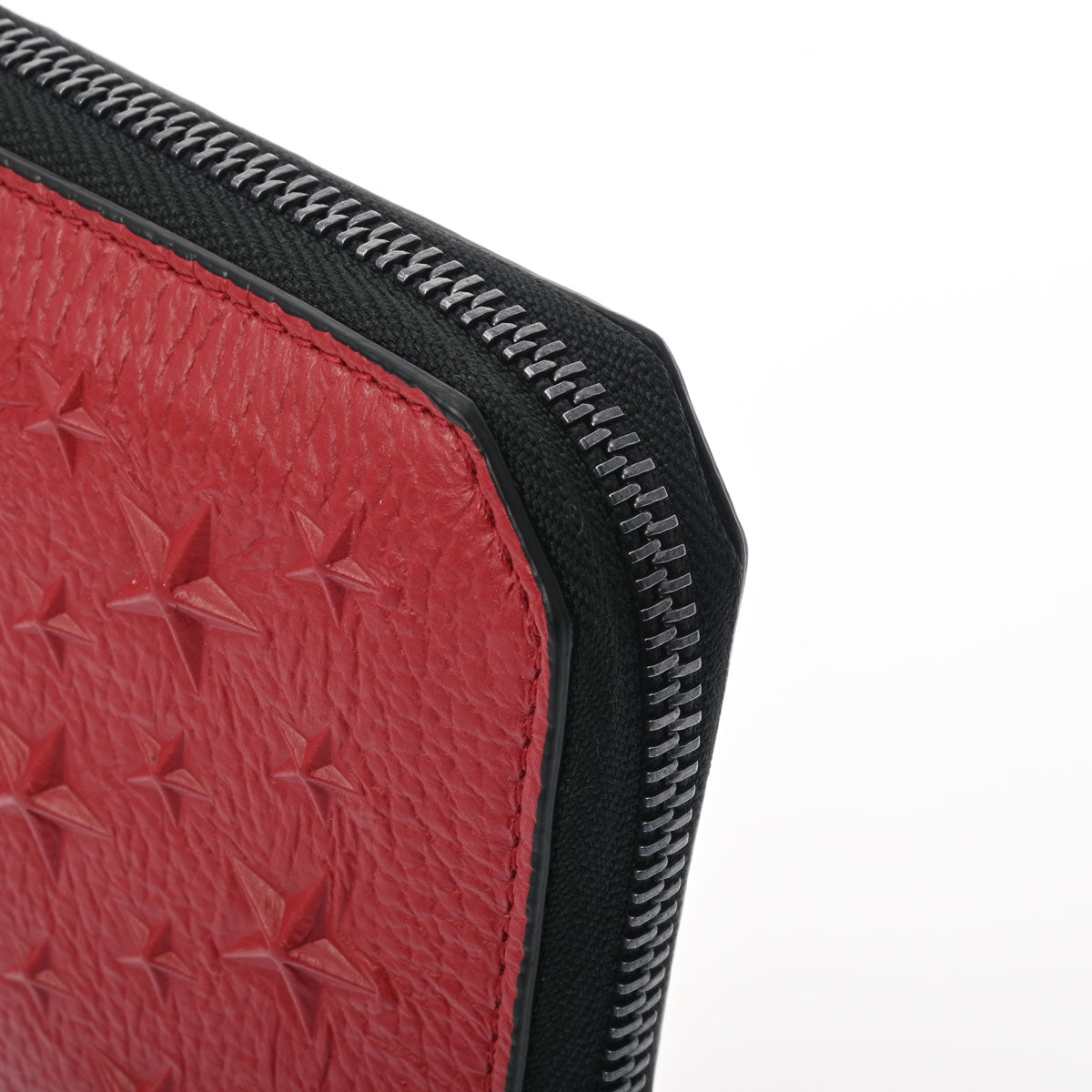 ジミーチュウCARNABY ロングウォレット スターエンボス 赤/黒 ユニ