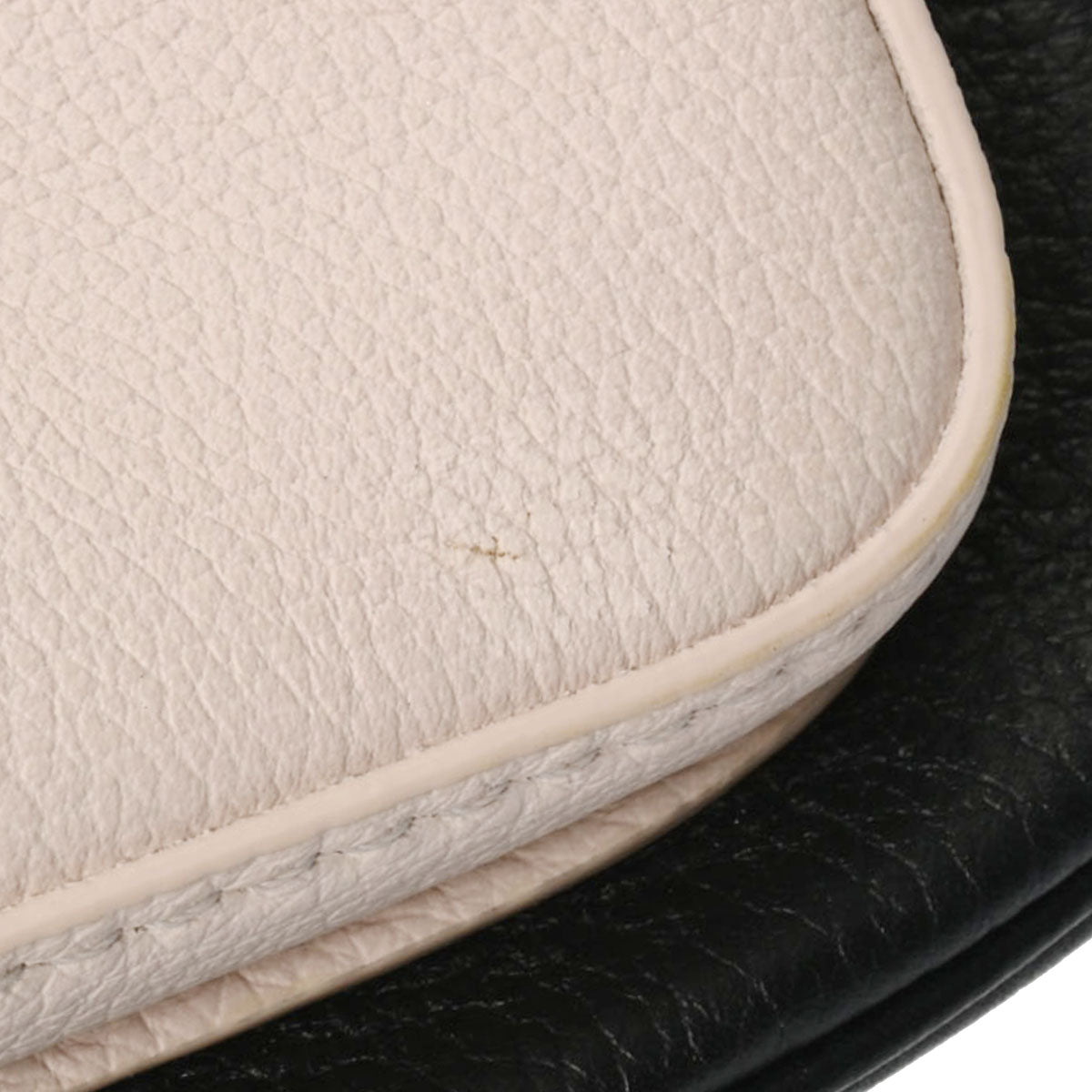中古 ルイ ヴィトン LOUIS VUITTON M58557 RFID(ICチップ) レディース ショルダーバッグ ノワール グレインカーフレザー LOUIS VUITTON - 中古 ルイ ヴィトン LOUIS VUITTON M58557 RFID(IC