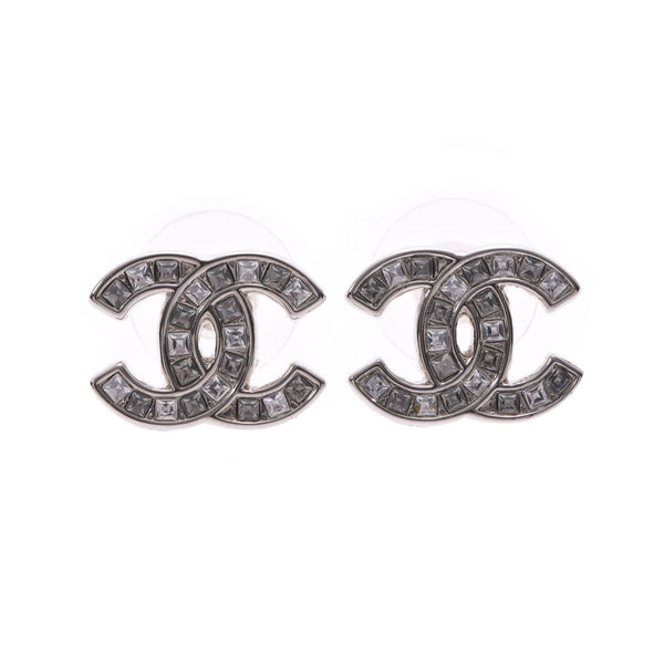 CHANEL Chanel here mark 17 years model silver metal fittings lady's rhinestone pierced earrings    Used