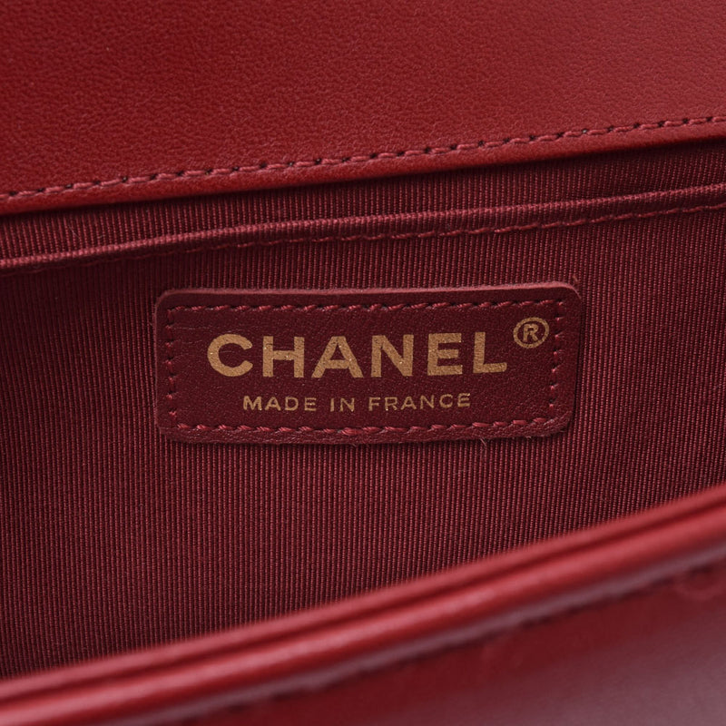 CHANEL Chanel Boy Chanel Chain Shoulder Bag Red Gold Hardware Ladies Shoulder Bag Used