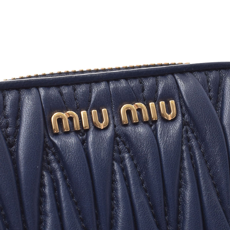 MIUMIU梦幻马蒂拉丝小型圆头拉链钱包藏青色5ML522女士拉姆斯金双折钱包AB排位二手银藏