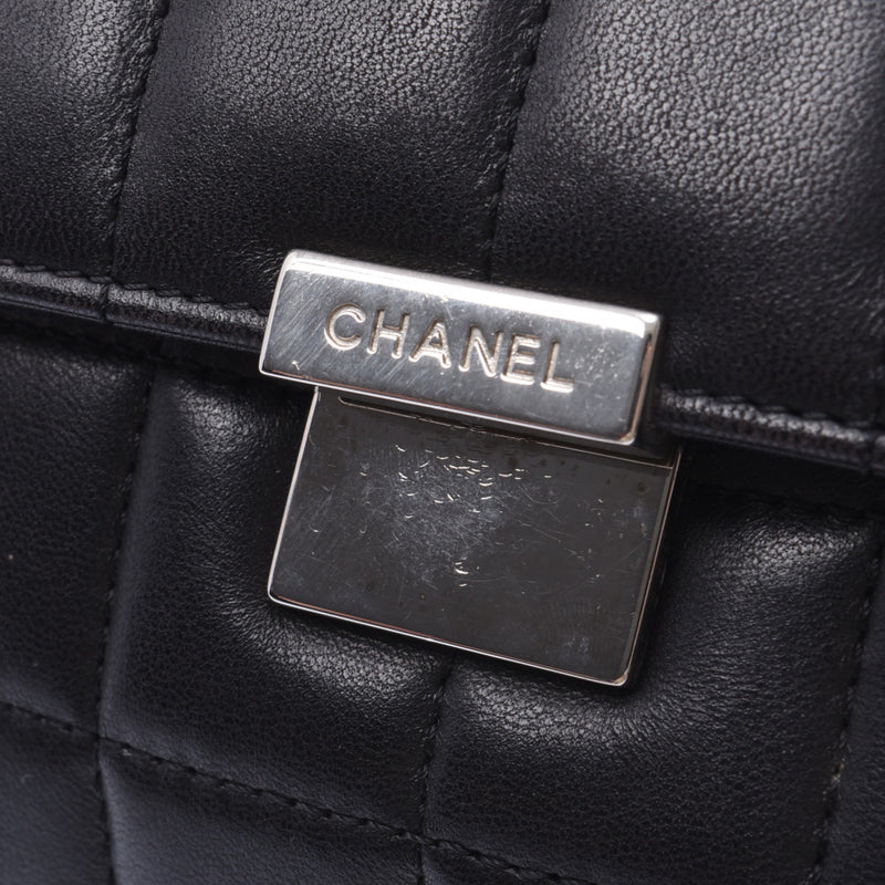 CHANEL Chanel,Choco Bar,Chain Shoelder Bag,Black Silver Golden,Ladies,Lambskin,肩袋B Rank,使用银器