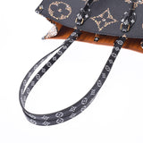 LOUIS VUITTON Louis Vuitton Monogram Jungle On The Go GM 2WAY Tote Bag M44674 Unisex Handbag New Ginzo