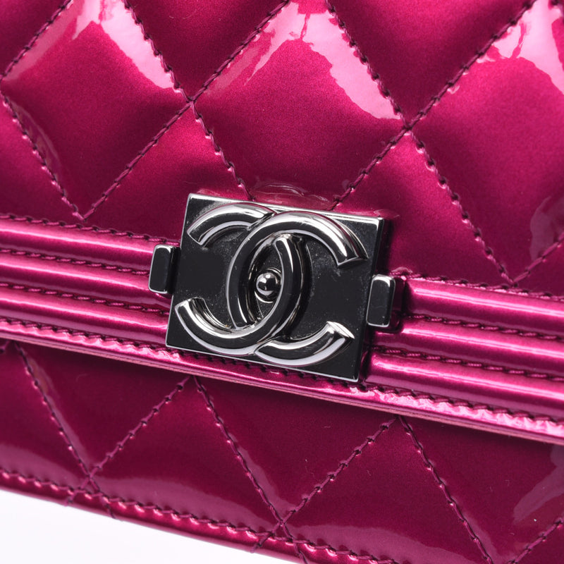 Shanerboi Chanel: Pink Gold Gold: Ladies Enamel Chain Wallet Chu Used –  銀蔵オンライン