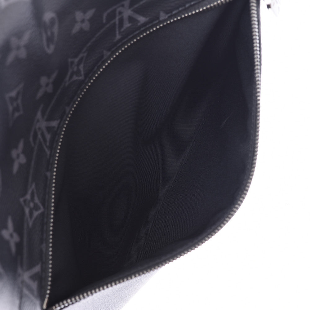 Louis Vuitton Eclipse District MM NM 14145 Black/Grey Men