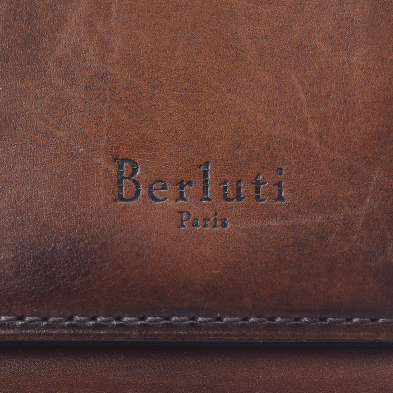 ベルルッティラウンドファスナー長財布 カリグラフィ 赤 メンズ 長財布 Berluti 中古 – 銀蔵オンライン