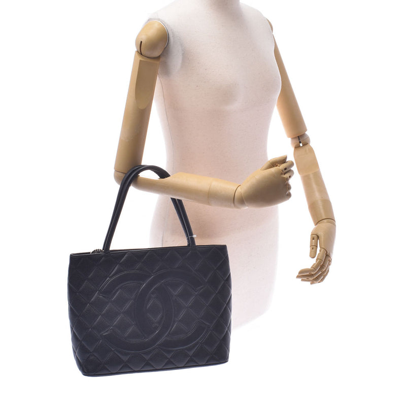 CHANEL Reprint Tote Black Silver Hardware Ladies Caviar Skin Tote Bag AB Rank Used Ginzo