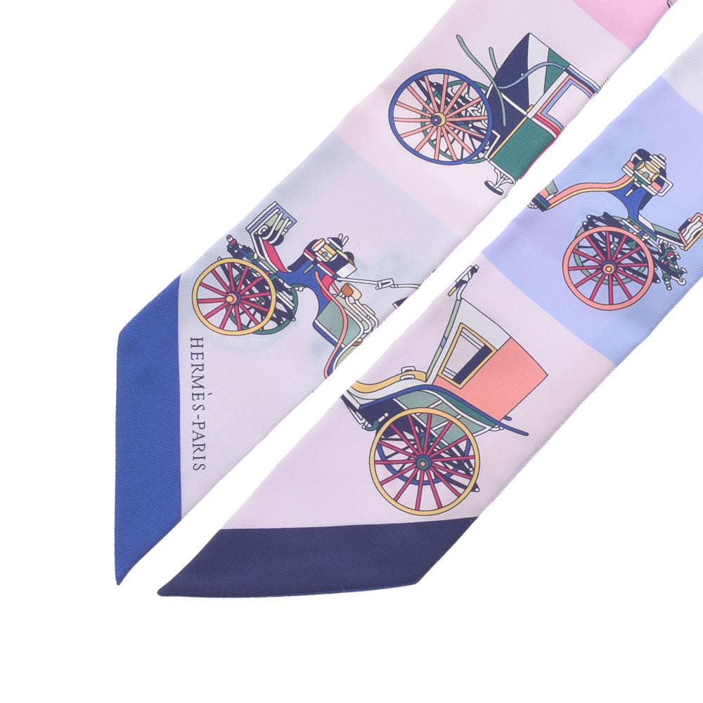 パステルカラー✨エルメス　ツイリー　巧妙な馬車　人気デザイン エルメスツイリー 精巧な馬車/Voitures Exquises 水色/ピンク