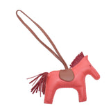 Hermes Hermes Rodeo MM马图案红色女士Annu Miro Charm Ab排名使用Silgrin