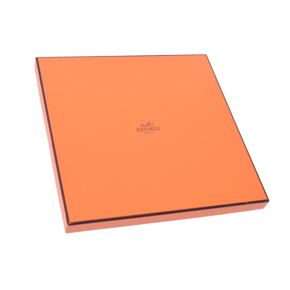 HERMES　カレ90 新品　額装　 ATTRAPE TES REVES HERMES ATTRAPE TES REVES Twill Silk Carre 90 x 90 cm, New with